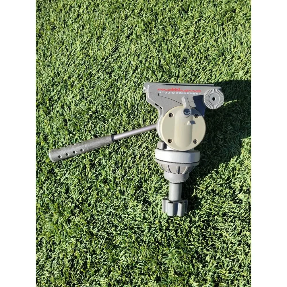 Matthews Studio Equipment M25 Tripod Head Good Working Condition Photography